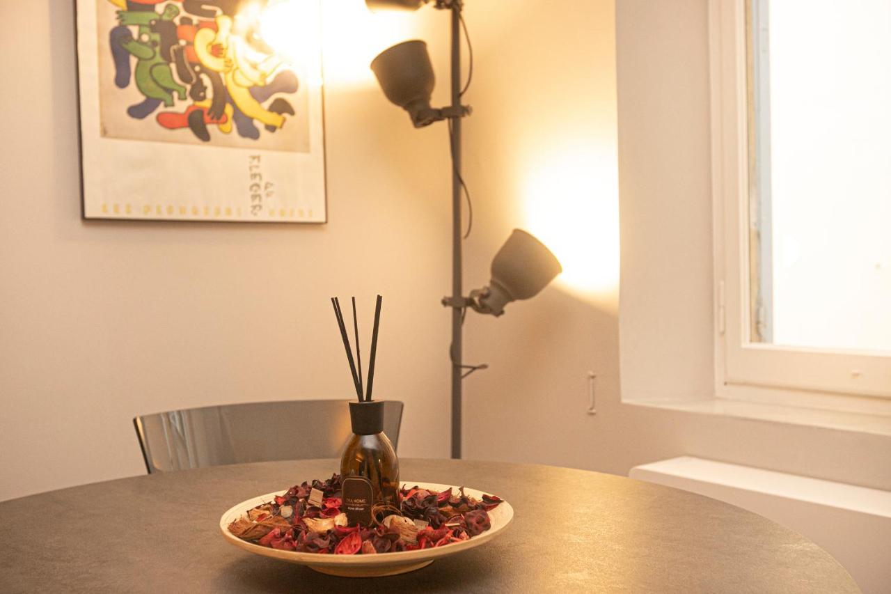 Giano Host - I Teatri Apartment Genoa Exterior photo